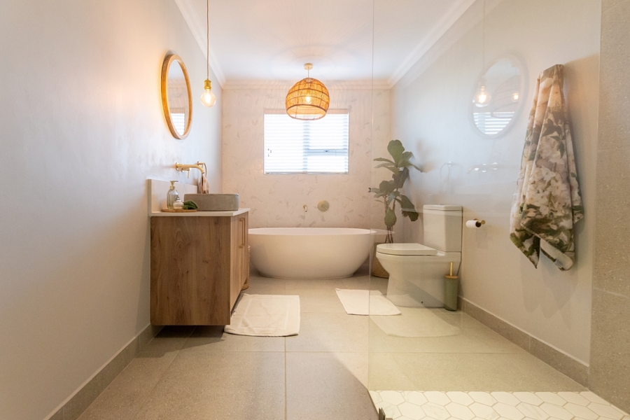 4 Bedroom Property for Sale in Langebaan Country Estate Western Cape